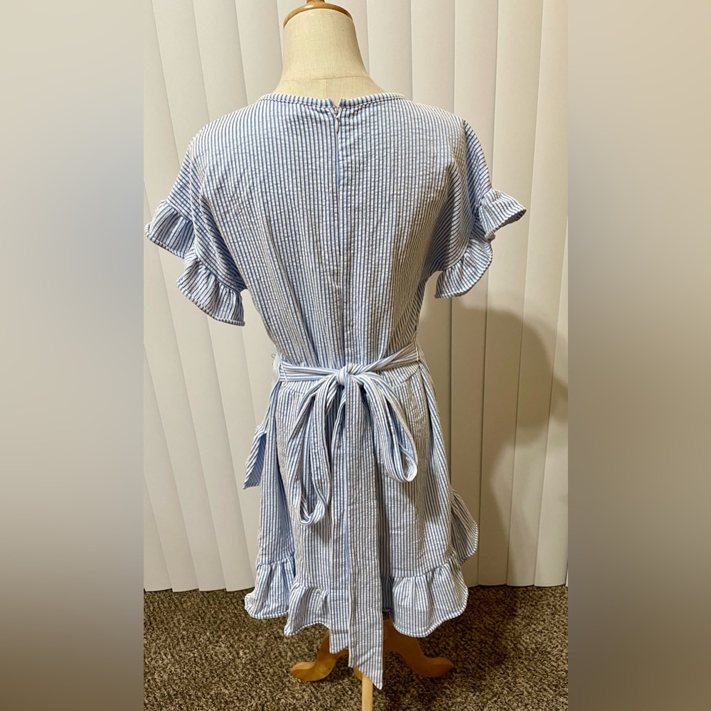 Michael Kors Striped Ruffled Faux-wrap Dress - Picture 2 of 5